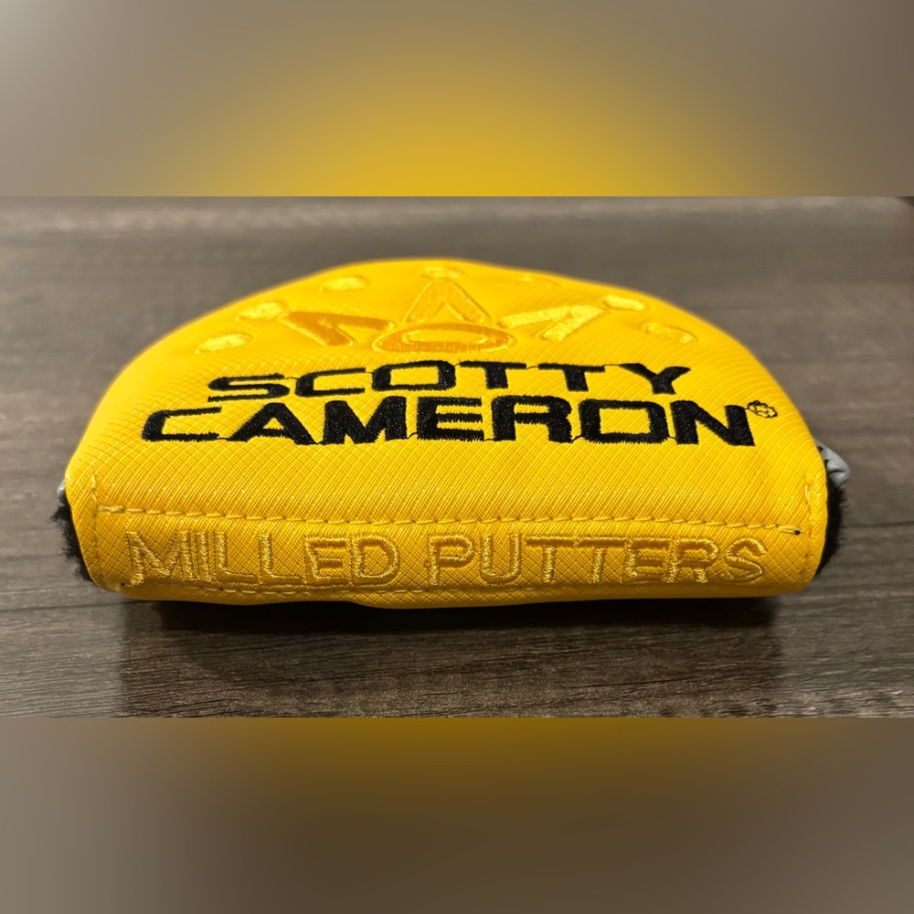 Mallet Putter Cover- unused, Scotty Cameron Design - Picture 3 of 5